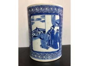 Ống bút Khang Hy cẩm đường hồi văn bổ ô,tích Chỉ Nhật Cao Thăng-Gia Quan Tấn Tước-清康熙 青花锦地指日高升,加官进爵故