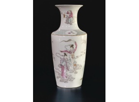 Thanh  phấn thái thần tiên nhân vật tam tinh sưởng khẩu hoa bình清 粉彩神仙人物三星敞口花瓶 