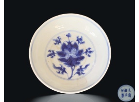 Thanh ung chính  thanh hoa triền chi hoa huỷ văn 《đại thanh ung chính niên chế 》khoản清雍正 青花缠枝花卉纹《大清雍